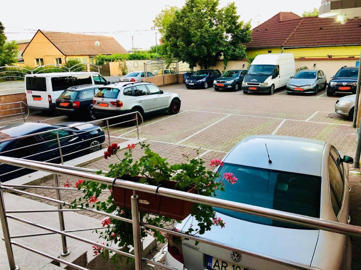 Pensiune Roua 2 Arad Exteriér fotografie