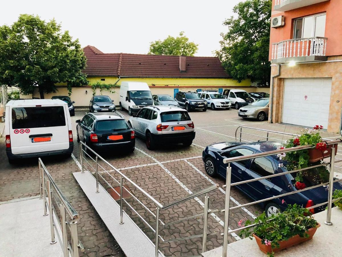 Pensiune Roua 2 Arad Exteriér fotografie
